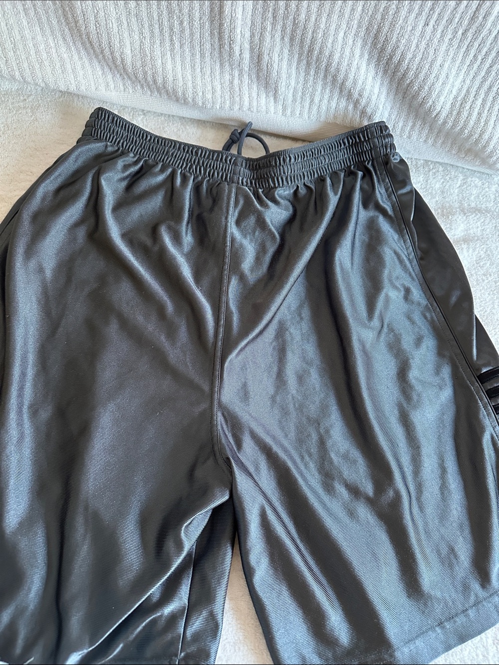 adidas Men’s Dark Gray Athletic Shorts with Three-Stripe Detail - Picture 5 of 5